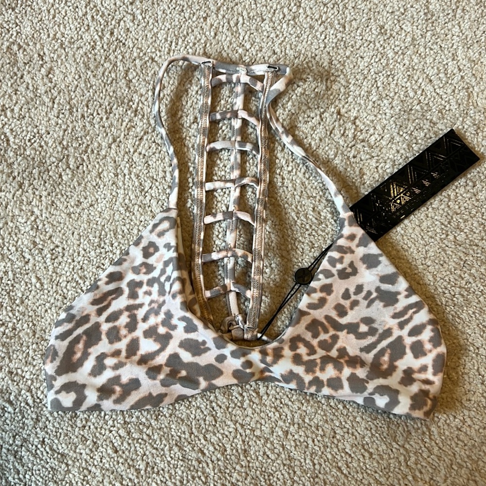 Stone Fox Swim Bikini Top